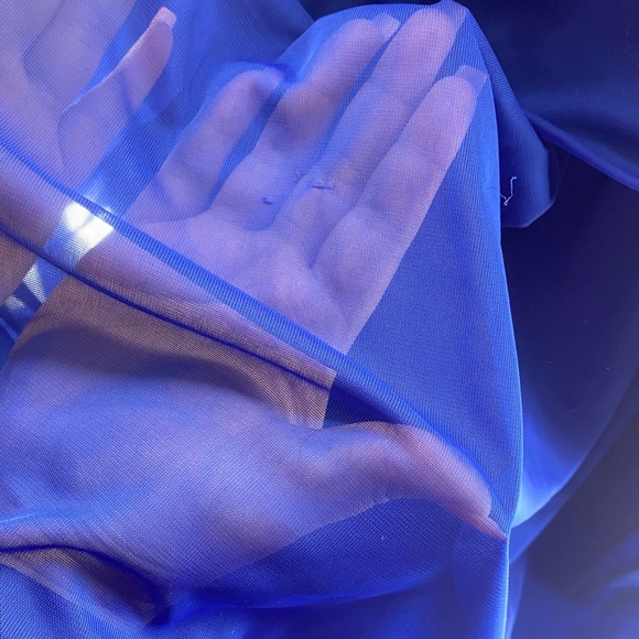 Long formal dress - Picture 6 of 8